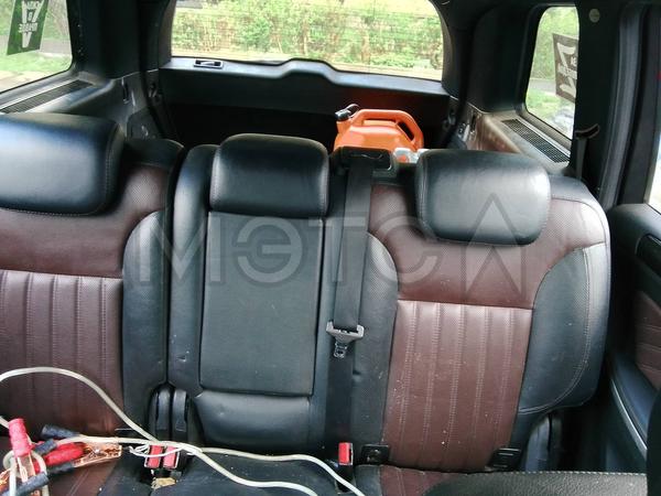 Mercedes-Benz GL350 2011, фото 13