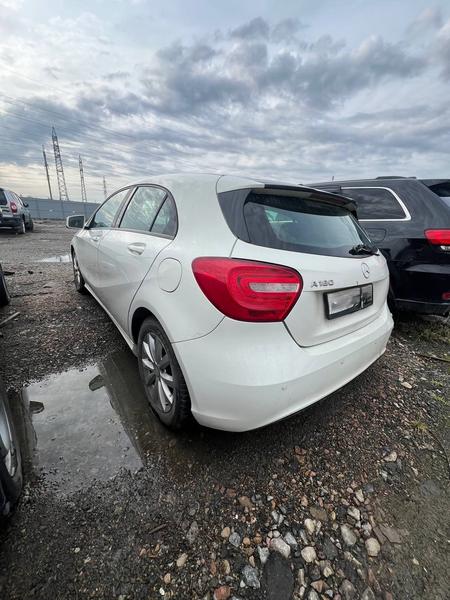 Mercedes-Benz A180 2014, фото 5
