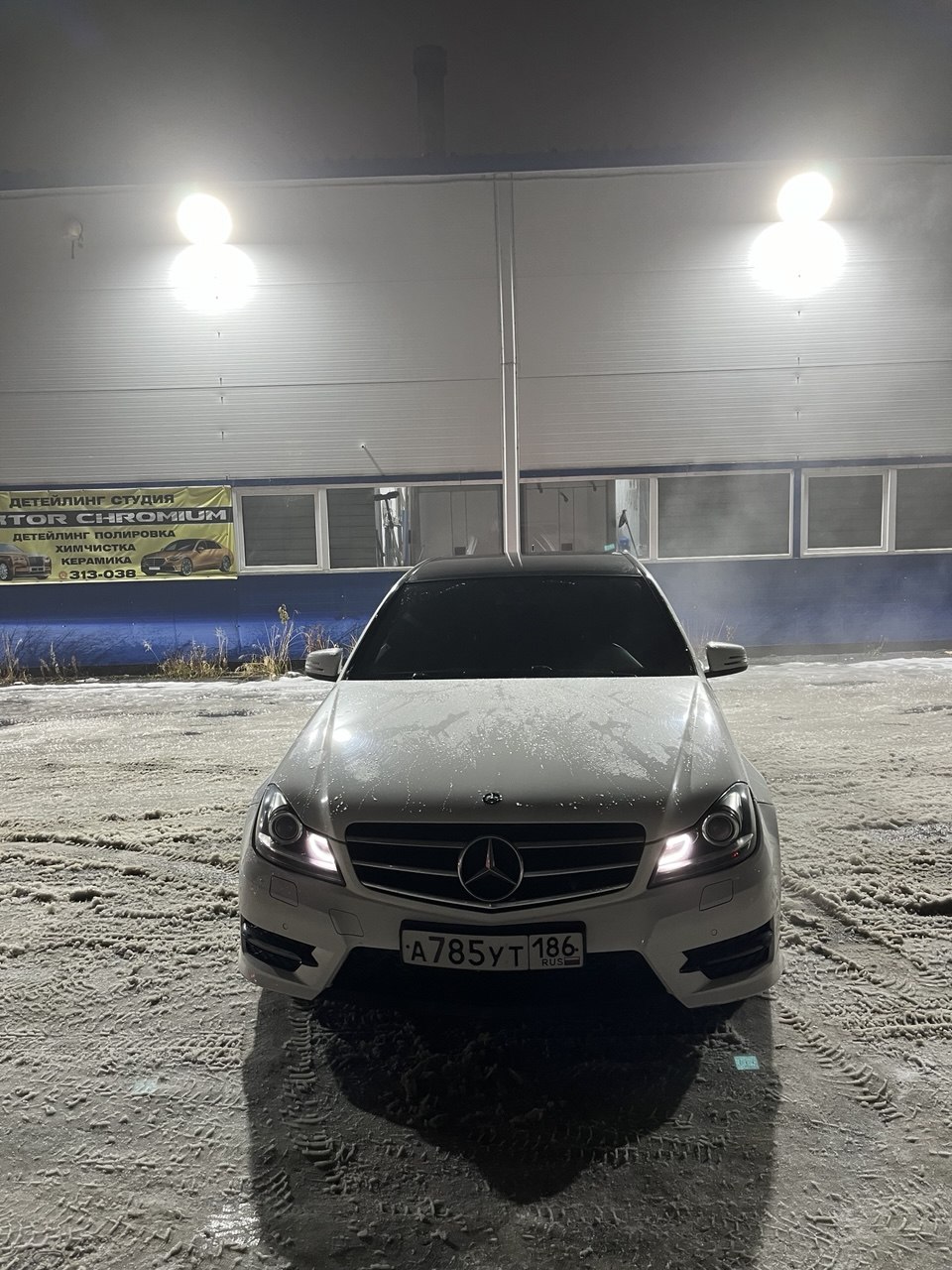 Mercedes-Benz C180