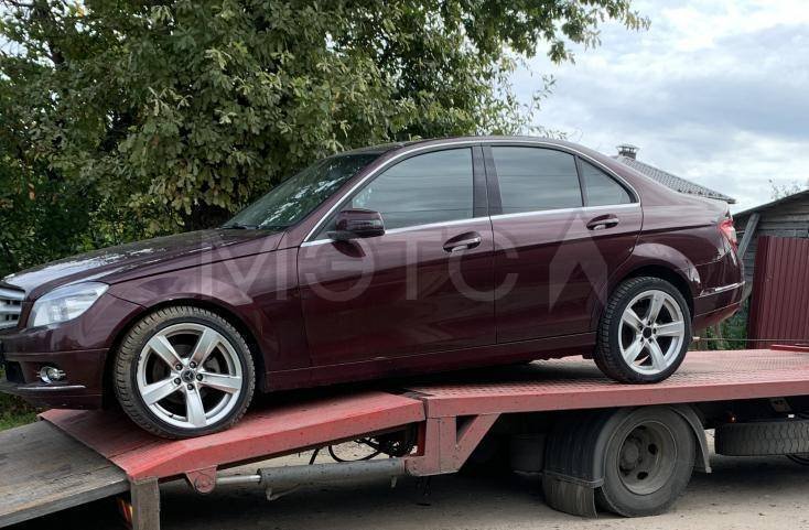 Mercedes-Benz C200