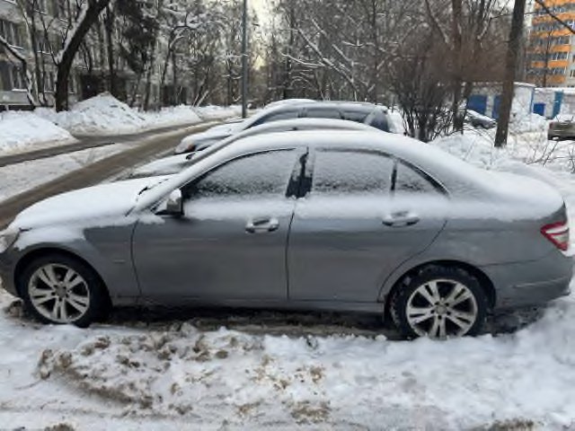 Mercedes-Benz C200