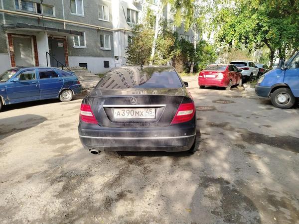 Mercedes-Benz C200 2011, фото 5