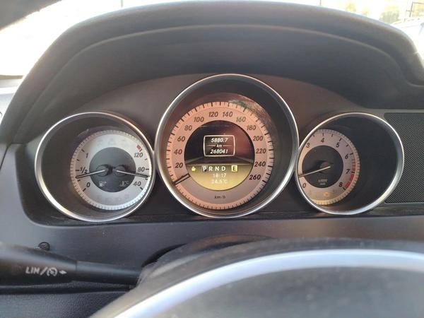 Mercedes-Benz C200 2011, фото 8