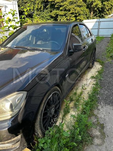 Mercedes-Benz C200 2011, фото 2