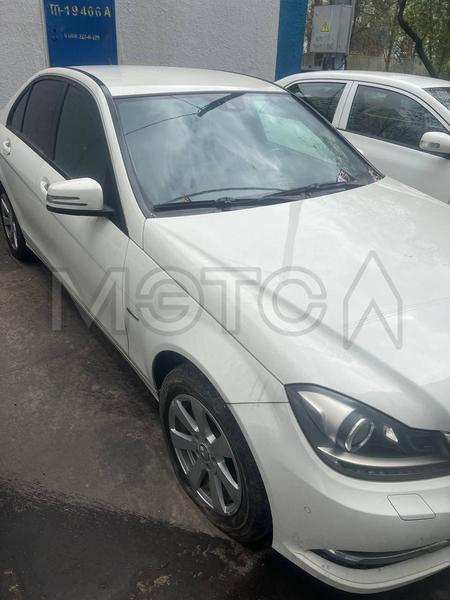 Mercedes-Benz C200 2012, фото 2
