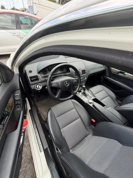 Mercedes-Benz C-Класс 2010, фото 4
