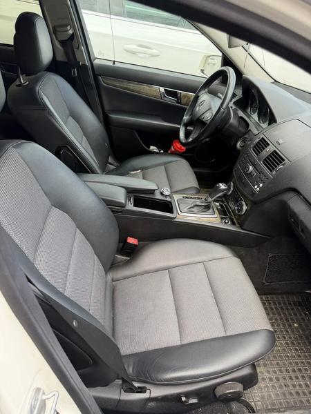 Mercedes-Benz C-Класс 2010, фото 10