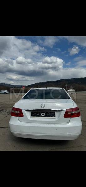 Mercedes-Benz E-Класс 2009, фото 5