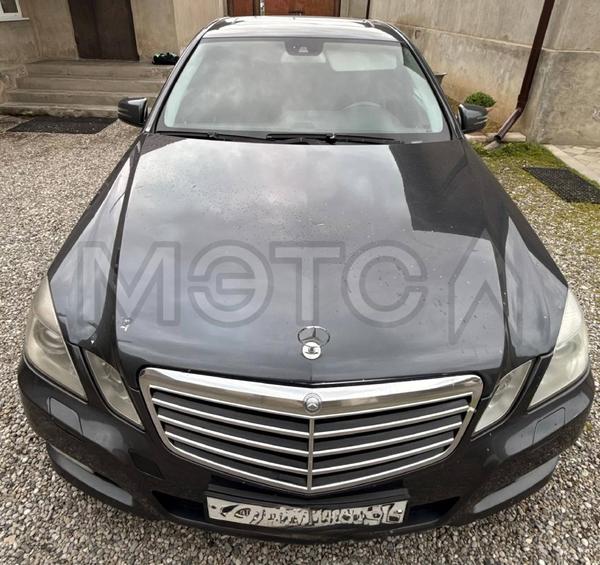 Mercedes-Benz E200 2009, фото 2
