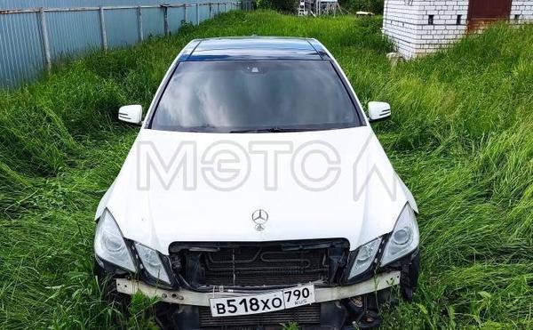 Mercedes-Benz Не указана 2011, фото 2