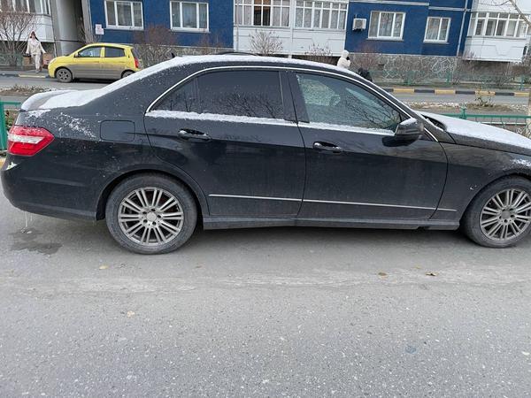 Mercedes-Benz E350 2009, фото 7