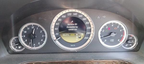 Mercedes-Benz E-Класс 2011, фото 13