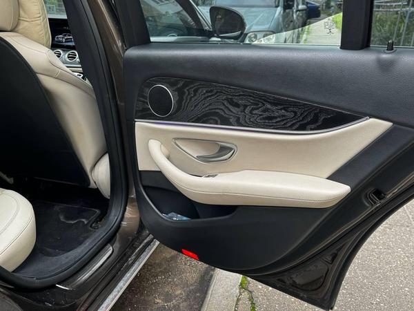 Mercedes-Benz E-Класс 2016, фото 10