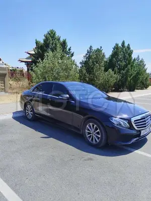 Mercedes-Benz E-Класс 2018 с торгов по банкротству, фото 1