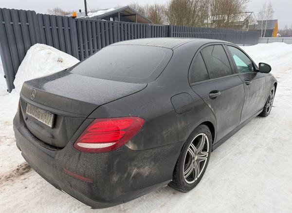Mercedes-Benz Не указана 2017, фото 2
