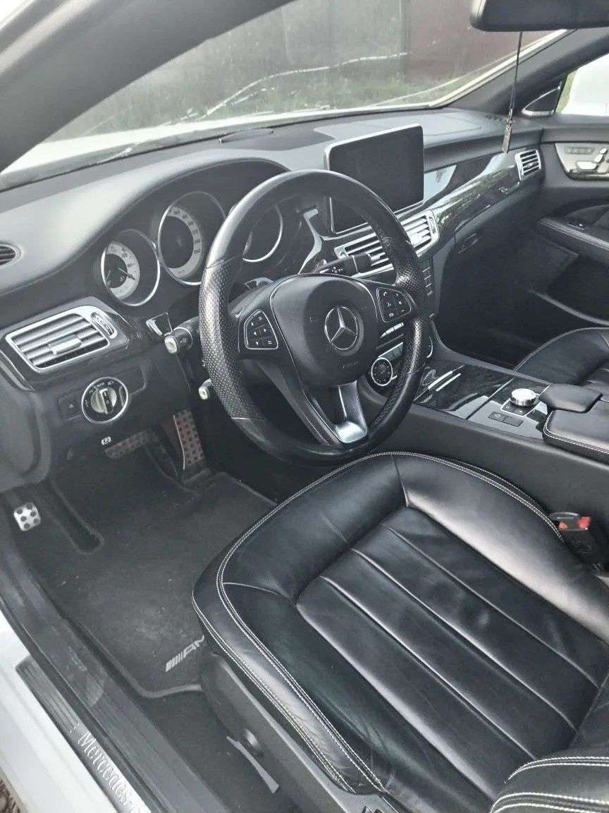 Mercedes-Benz CLS