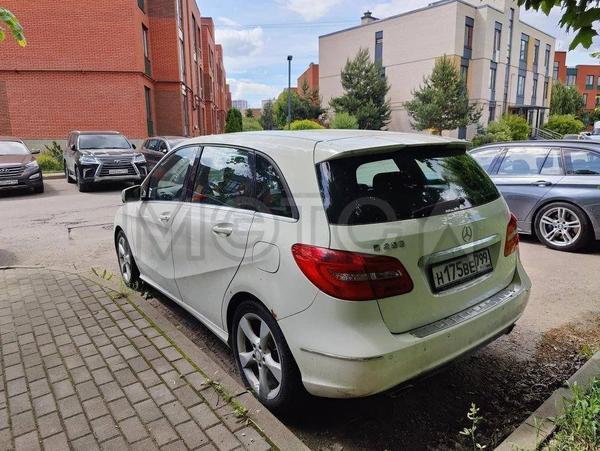 Mercedes-Benz Не указана 2012, фото 3