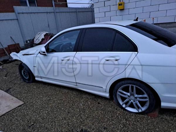 Mercedes-Benz C250 2012, фото 4