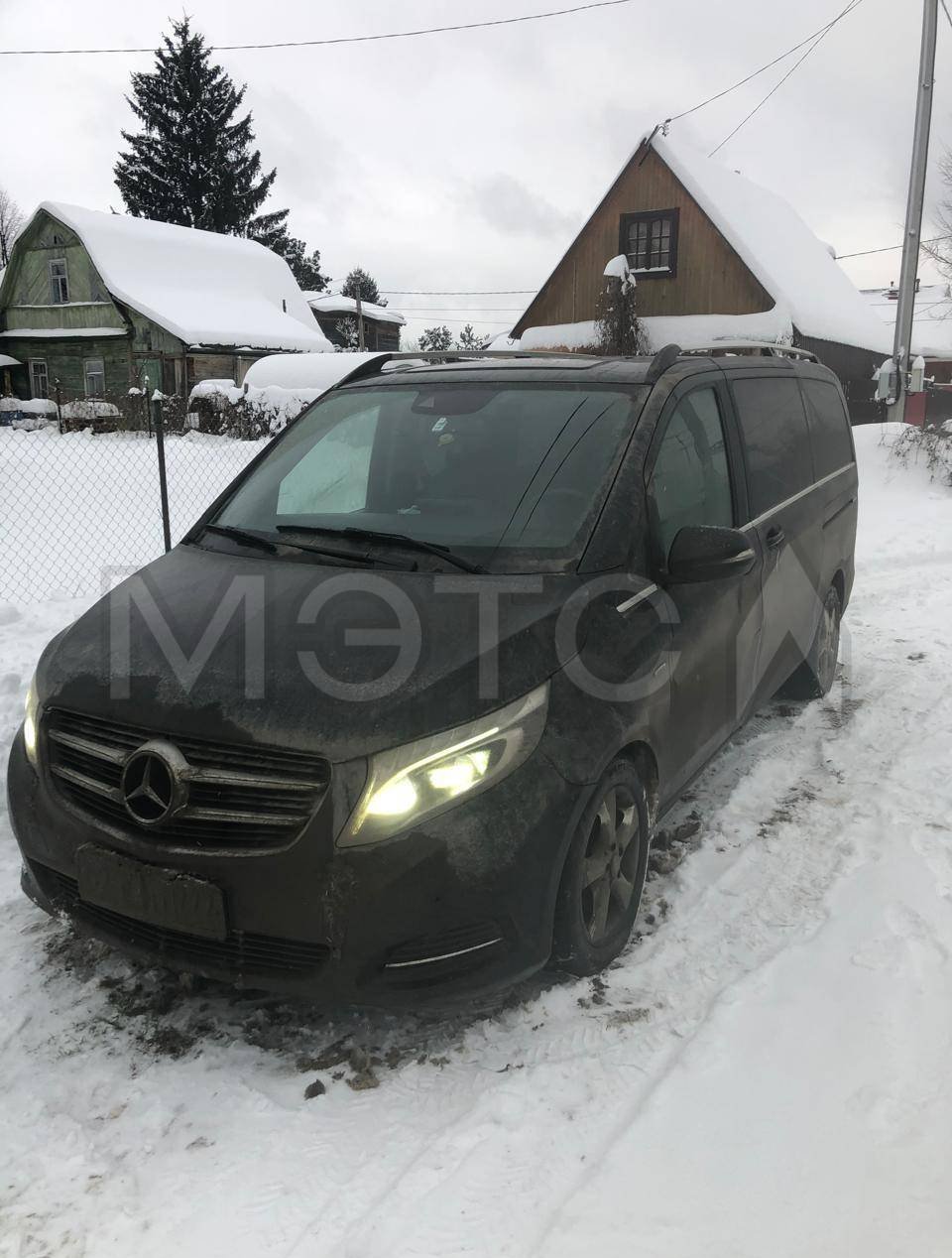 Mercedes-Benz V250