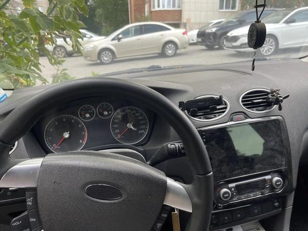 Ford Focus 2007, фото 2