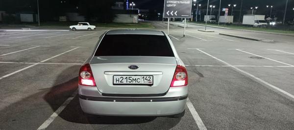 Ford Focus 2007, фото 8