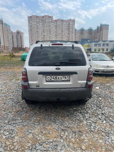 Ford Maverick 2004, фото 3