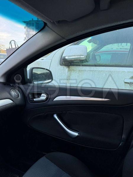 Ford Mondeo 2008, фото 11