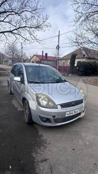 Ford Fiesta 2008, фото 3