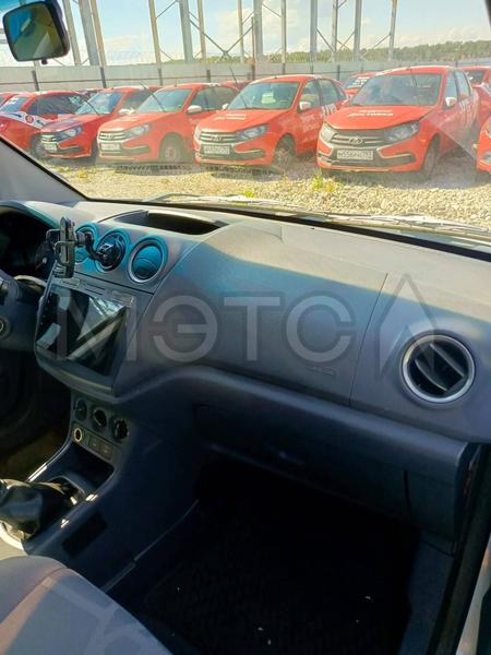 Ford Tourneo Connect 2009, фото 5