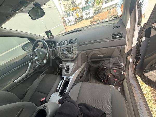Ford Kuga 2012, фото 12