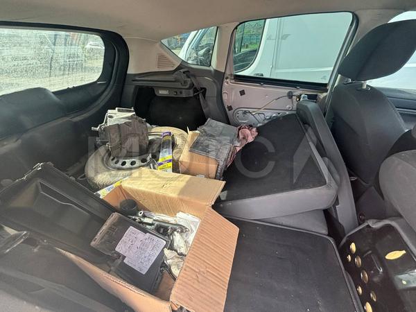 Ford Kuga 2012, фото 14
