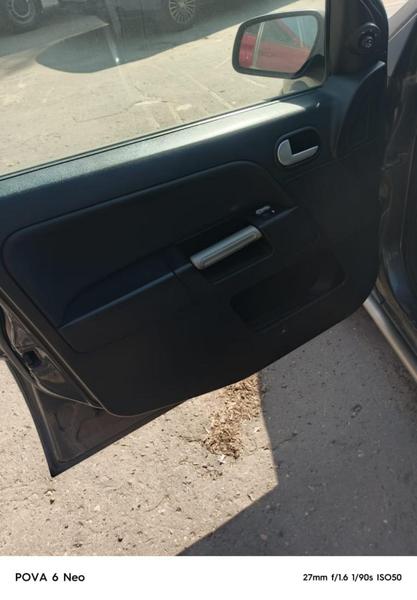 Ford Fusion 2007, фото 27
