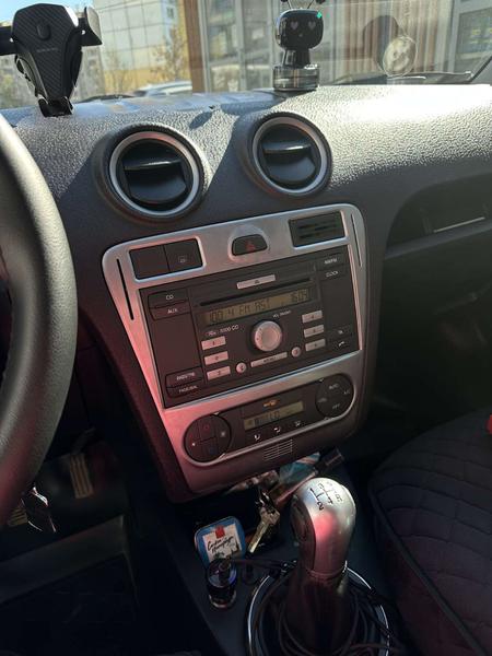 Ford Fusion 2011, фото 14