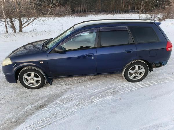 Nissan Не указана 2002, фото 5