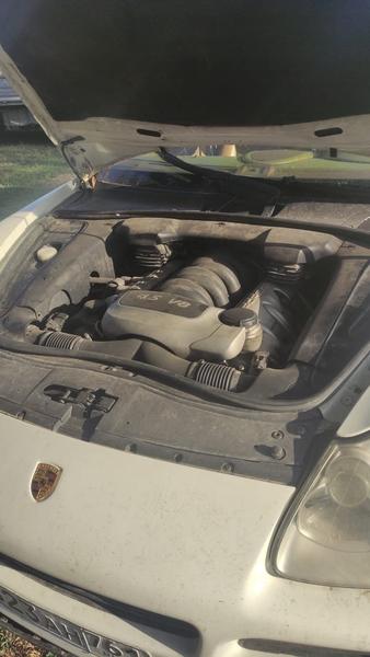 Porsche Cayenne 2004, фото 2