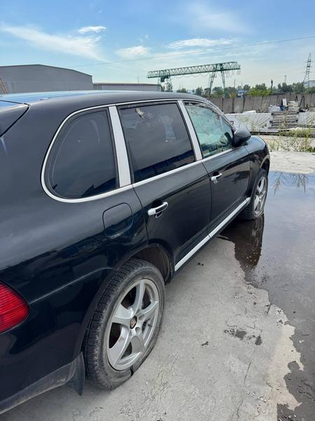 Porsche Cayenne 2004, фото 22