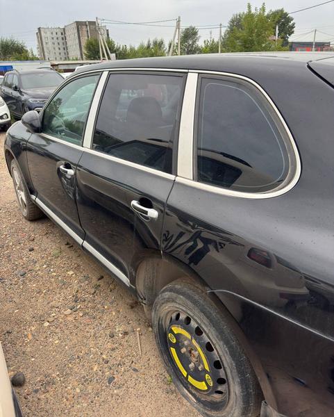 Porsche Cayenne 2004, фото 11