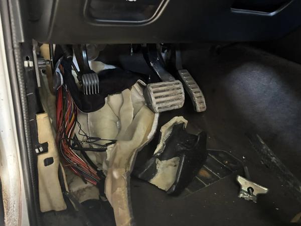 Porsche Cayenne 2005, фото 15