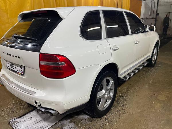 Porsche Cayenne 2008, фото 22