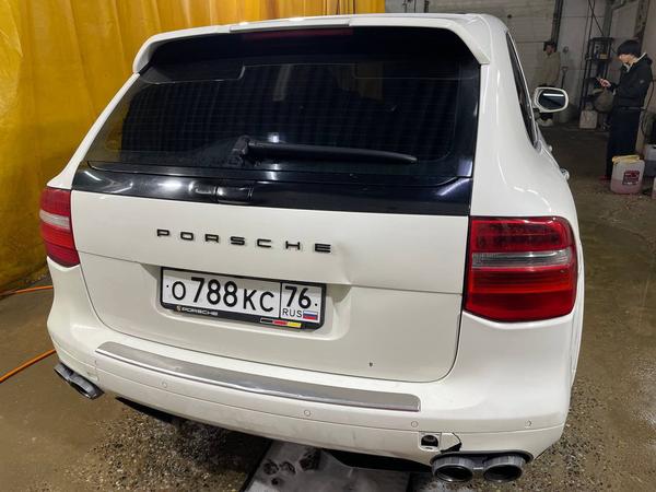Porsche Cayenne 2008, фото 21