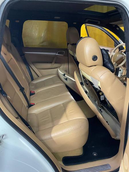 Porsche Cayenne 2008, фото 26