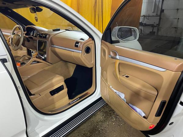 Porsche Cayenne 2008, фото 25
