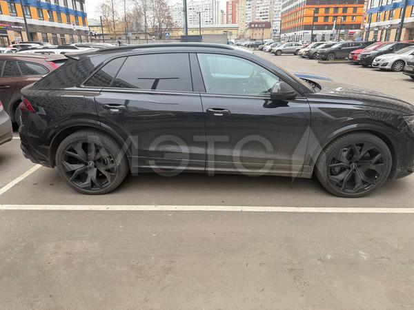 Audi RS Q8 2021, фото 3