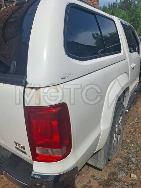 Volkswagen Amarok 2011, фото 3