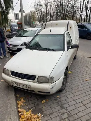Volkswagen Caddy 2002 с торгов по банкротству, фото 1
