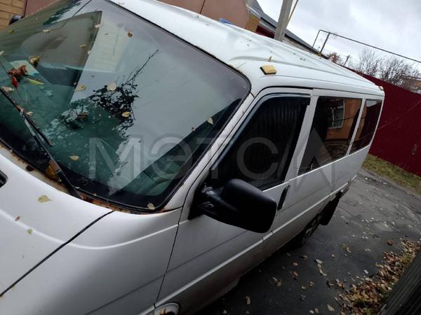Volkswagen Transporter 1992, фото 2