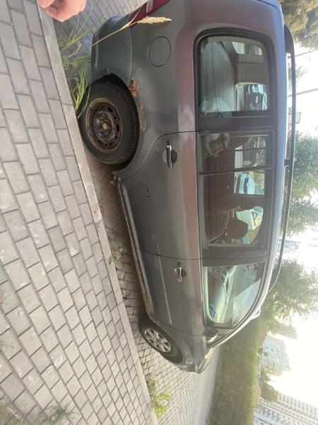 Volkswagen Touran 2007, фото 10