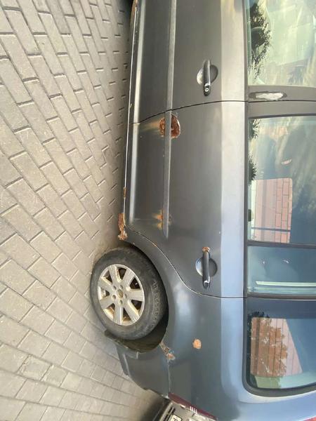 Volkswagen Touran 2007, фото 15