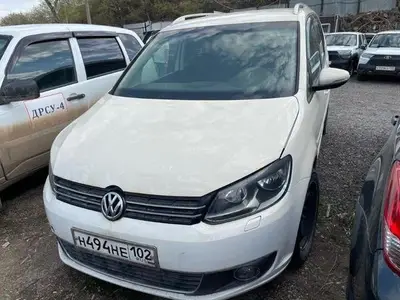 Volkswagen Touran 2012 с торгов по банкротству, фото 1
