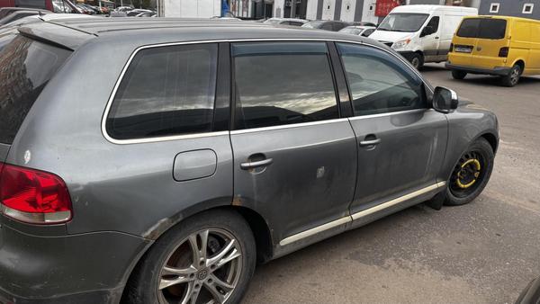 Volkswagen Touareg 2005, фото 2